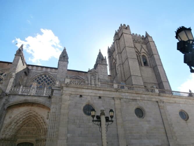 catedral_de_Cristo_Salvador_Ávila_marcosplanet