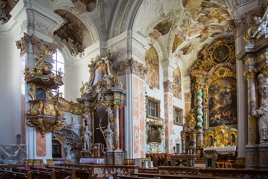 interior-de-la-iglesia-del-monasterio-de-metten-Baviera